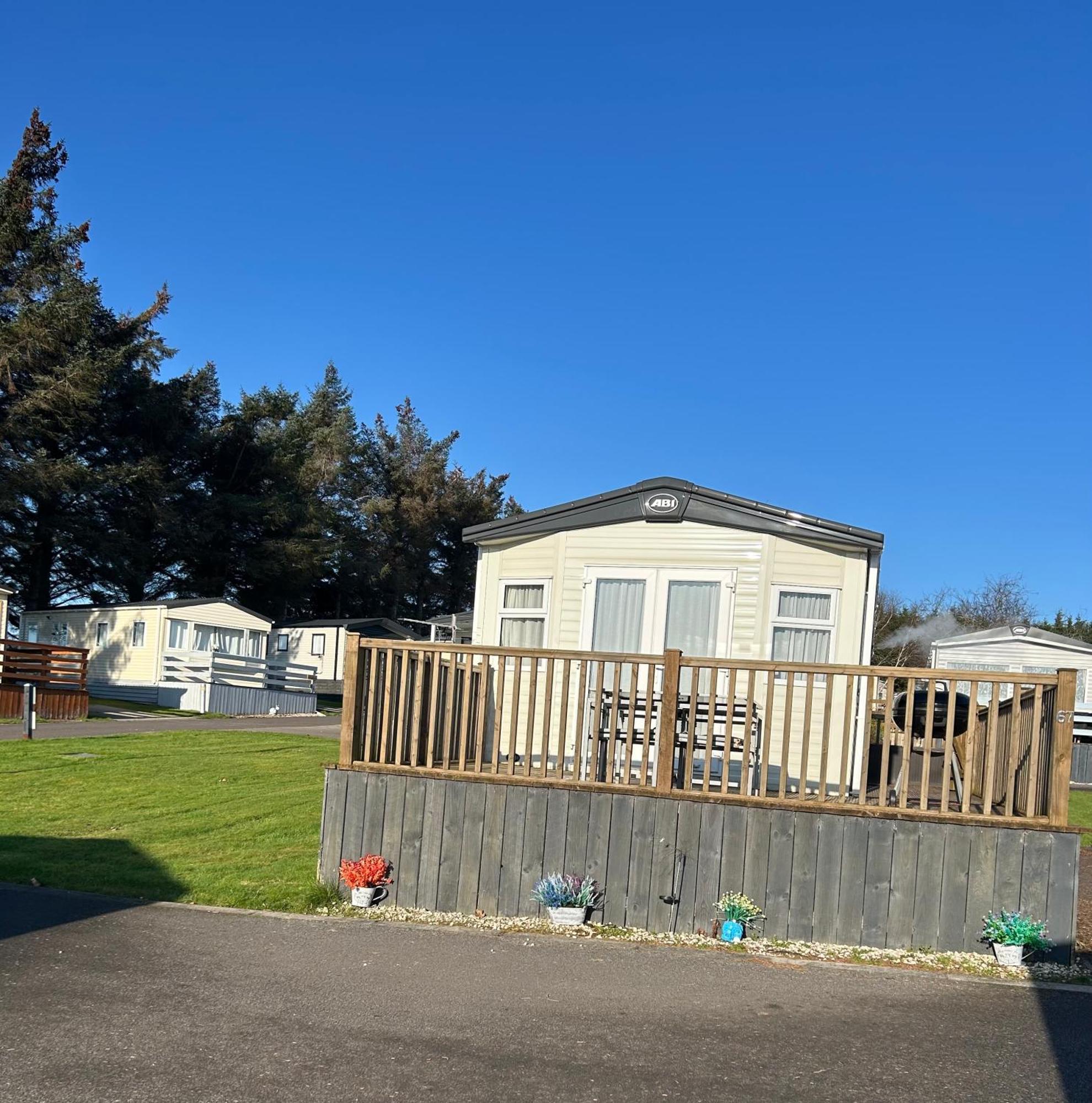 Uisge Beatha Hotell Dornoch Exteriör bild